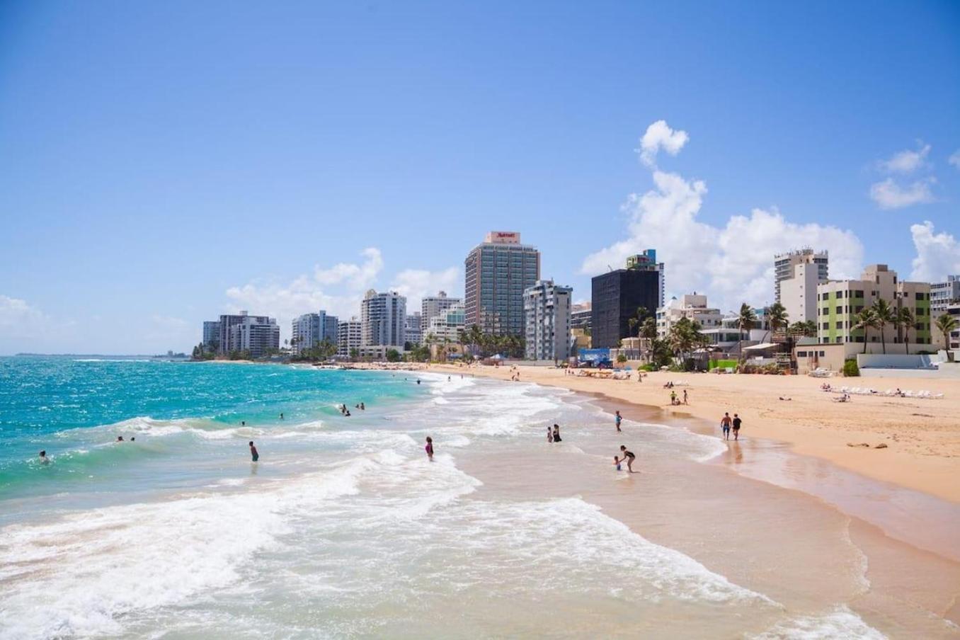 Pr Rentals Beach Front Penthouse A 604 San Juan Exteriör bild
